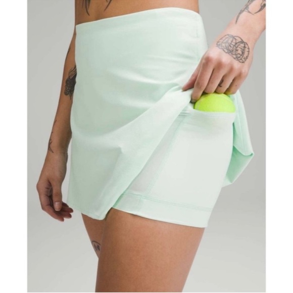 LULULEMON New Peek Pleat HR Skirt - SIZE O. MINT MOMENT- never worn!!!! - Picture 4 of 6